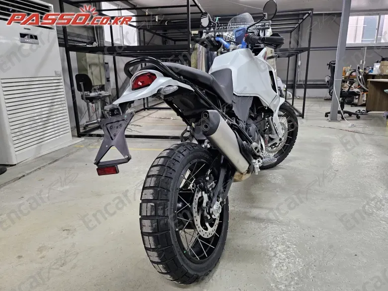 Ducati Desert X - фото 2