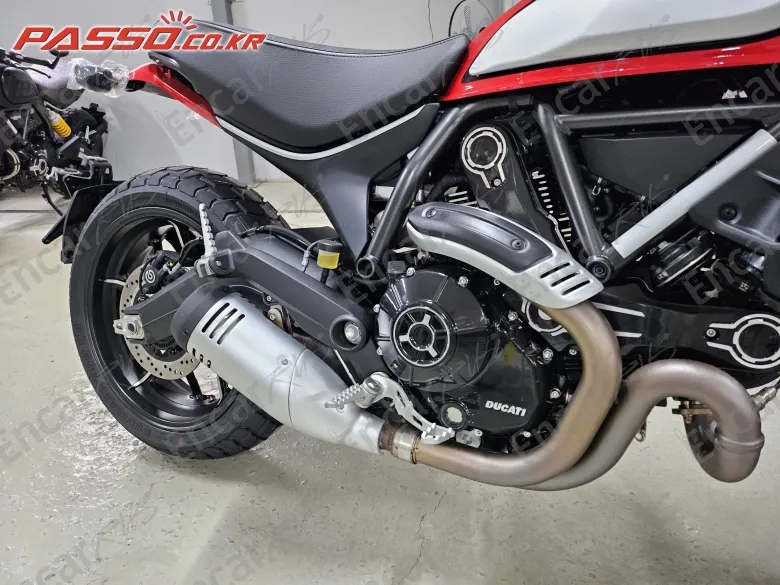 Ducati Scrambler Icon - фото 4