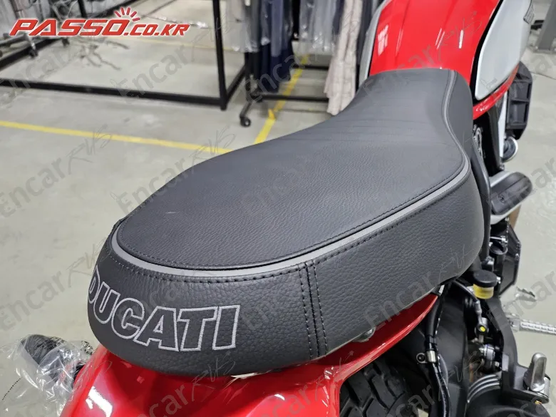 Ducati Scrambler Icon - фото 6