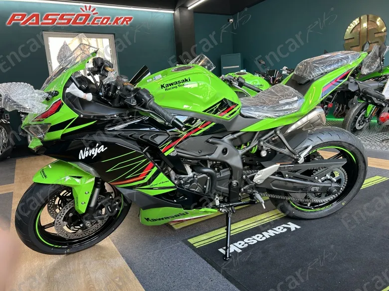 Kawasaki Zx 400 R - фото 1