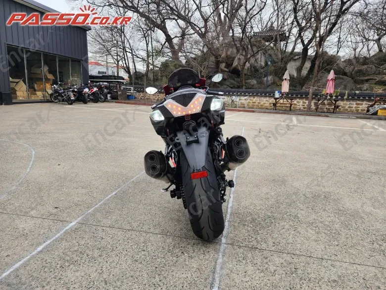 Kawasaki Zzr 1400 - фото 2