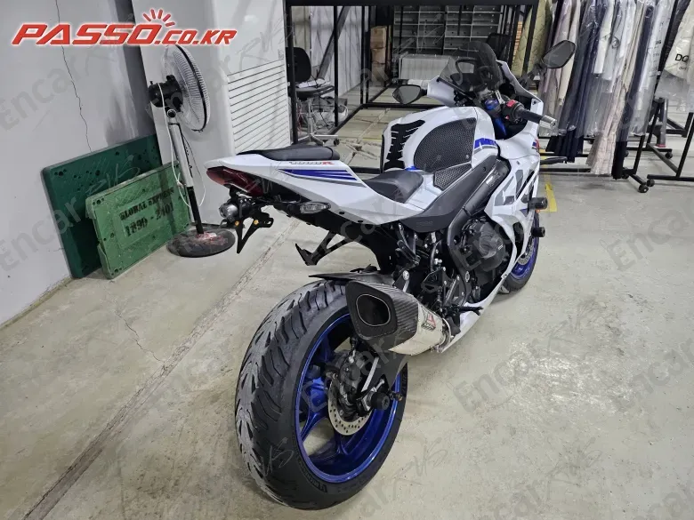 Suzuki Gsx R 1000 R - фото 2
