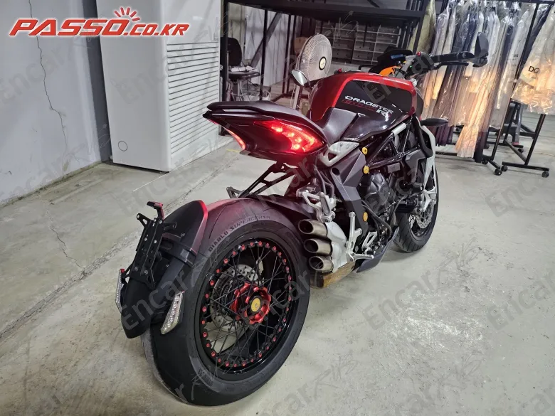 Mv Agusta Dragster 800 Rr - фото 2