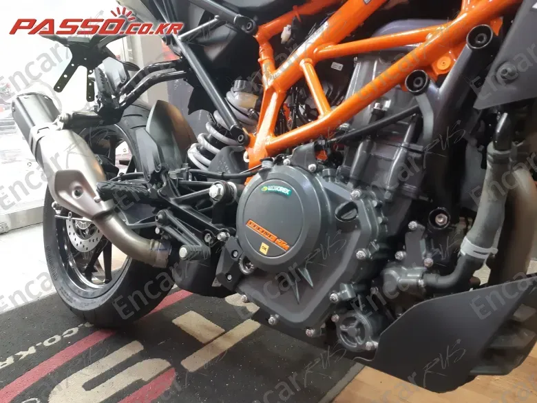 Ktm 390 Duke - фото 6