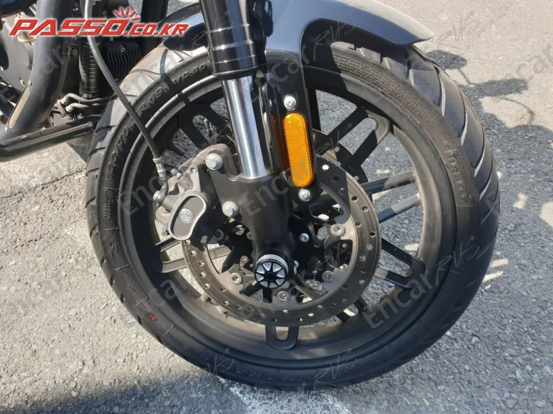 Harley-Davidson Roadster 1200 - фото 5