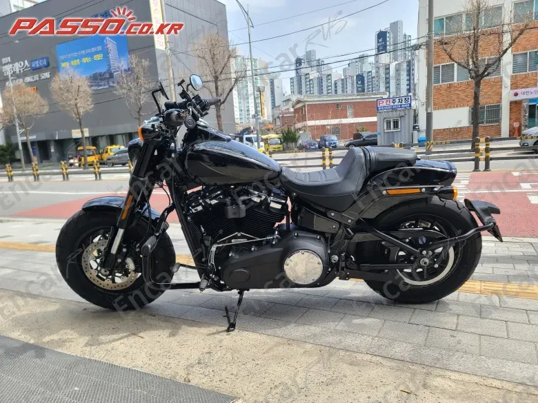 HARLEY-DAVIDSON FAT BOB 107 - фото 1