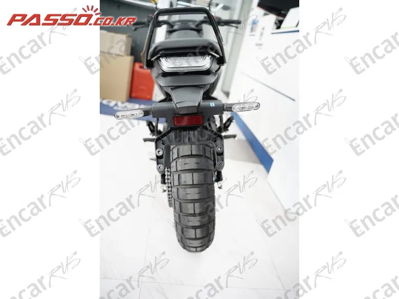 Husqvarna Svartpilen 401 - фото 2