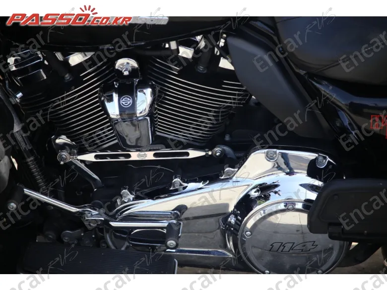 Harley-Davidson Flhtk Electra Glide Ultra Limited - фото 4