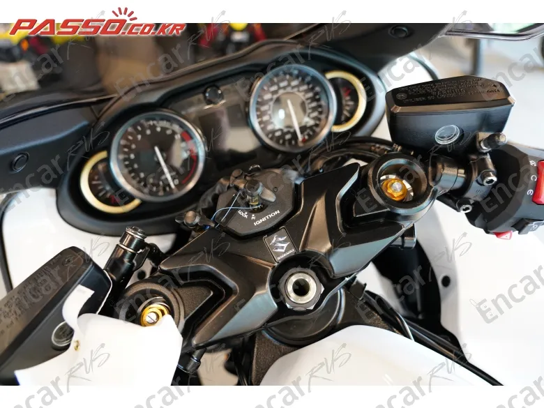 SUZUKI GSX R 1300 HAYABUSA - фото 3