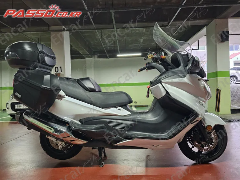 Suzuki Burgman 650 Executive - фото 0