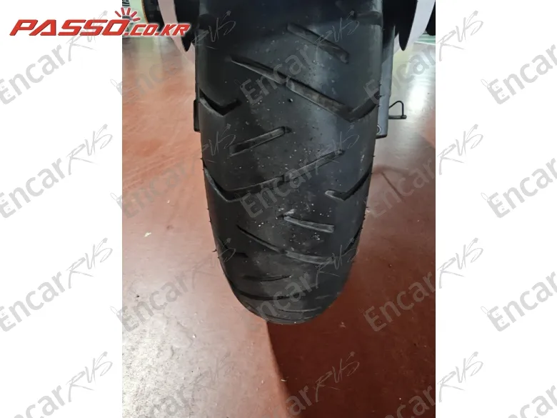 Suzuki Burgman 650 Executive - фото 5