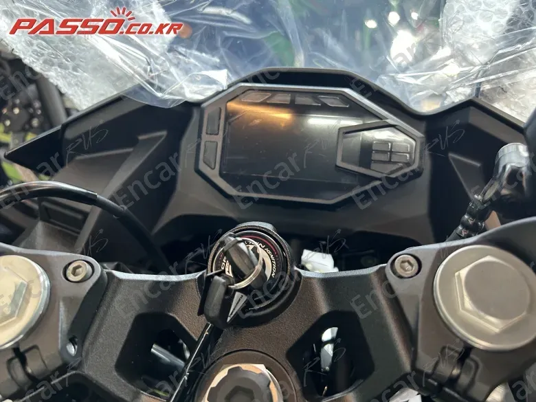 KAWASAKI ZX 500 R - фото 6