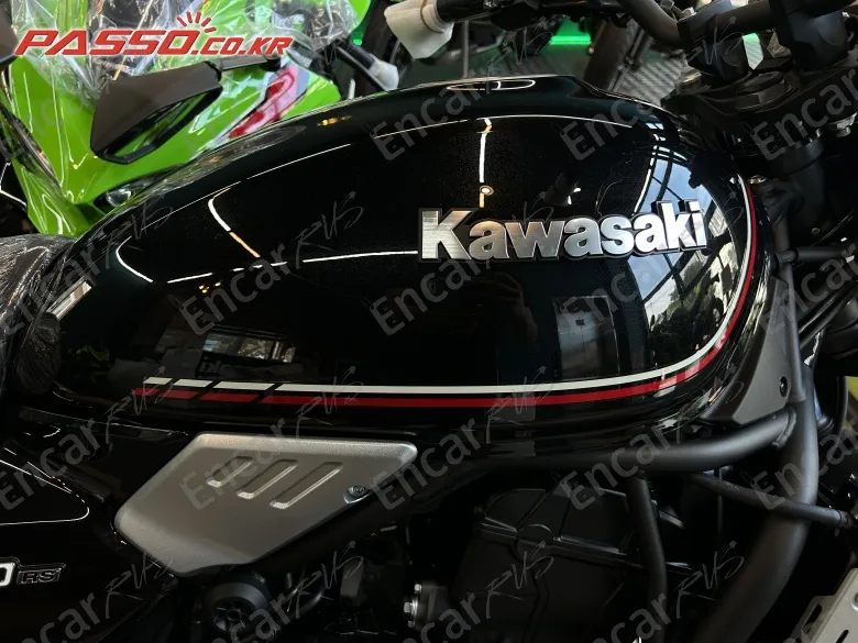Kawasaki Z 650 Rs Abs - фото 6