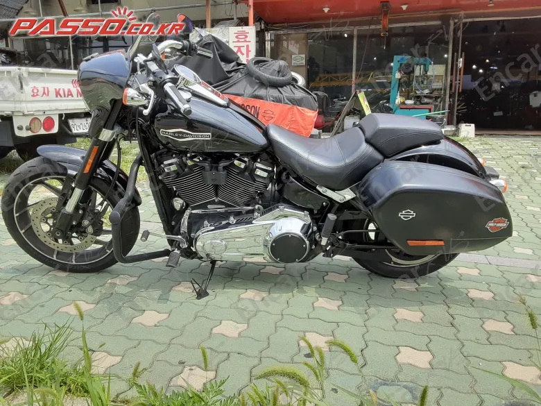Harley-Davidson Sport Glide - фото 1