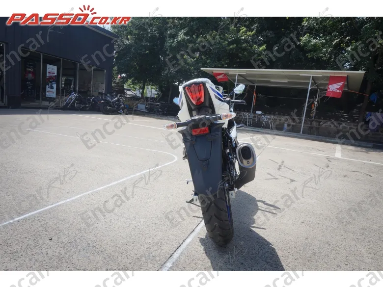 Suzuki Gsx R 125 Abs - фото 2