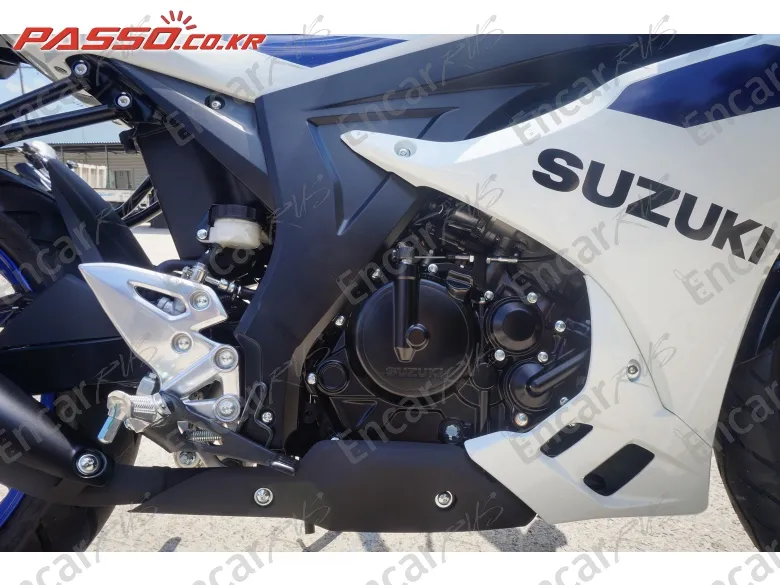 Suzuki Gsx R 125 Abs - фото 4