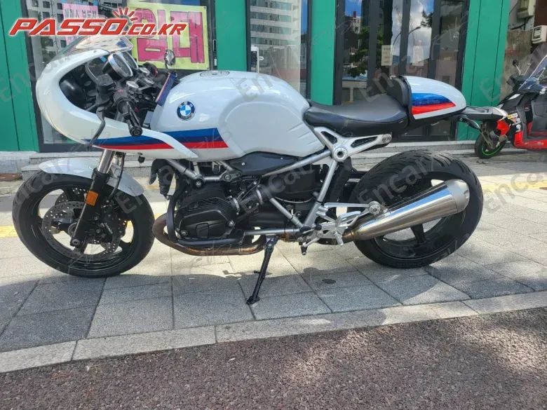 Bmw R Nine T Racer - фото 1