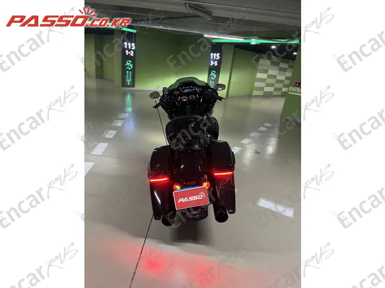 HARLEY-DAVIDSON ROAD GLIDE SPECIAL - фото 2