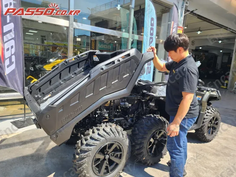 Brp Can-Am Outlander 6x6 Xt - фото 2