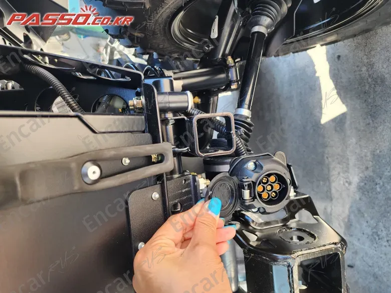 Brp Can-Am Outlander 6x6 Xt - фото 3