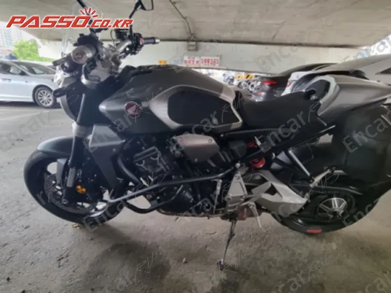 Honda Cb 1000 R - фото 1