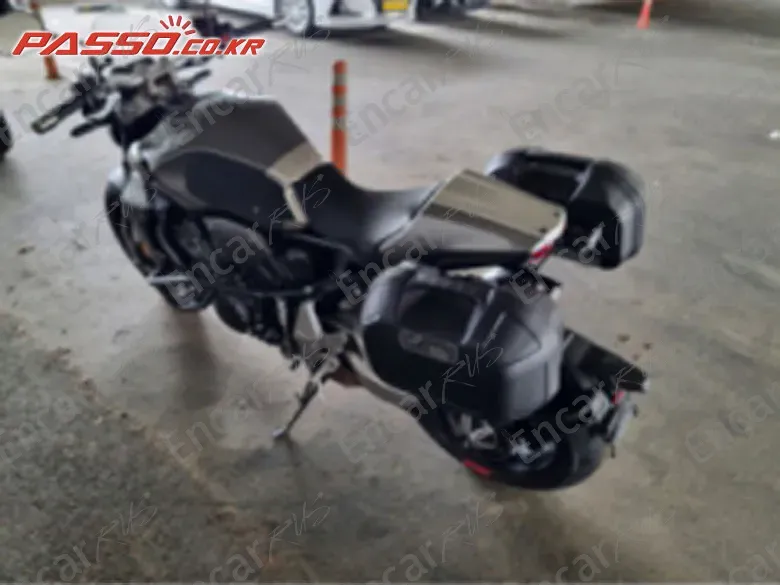 Honda Cb 1000 R - фото 2