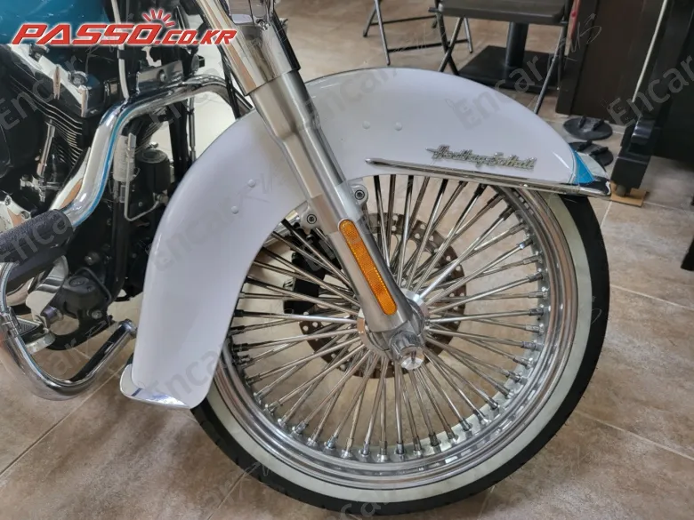Harley-Davidson Flstc - фото 5