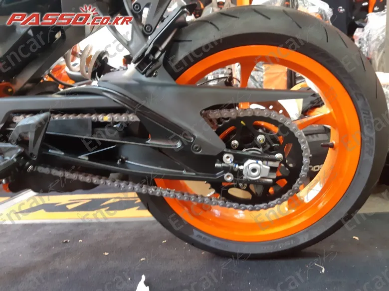 Ktm 390 Duke - фото 5