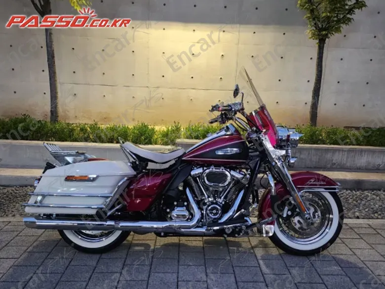 Harley-Davidson Electra Glide Highway King - фото 0