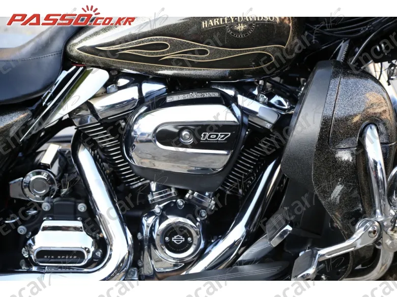 HARLEY-DAVIDSON FLHXS STREET GLIDE SPECIAL - фото 4