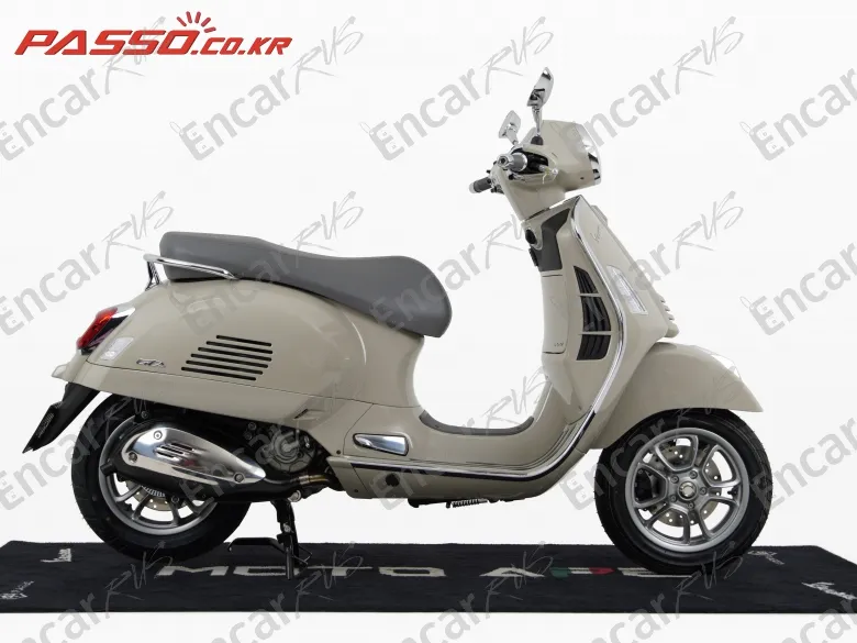Vespa Gts 300 Classic - фото 0