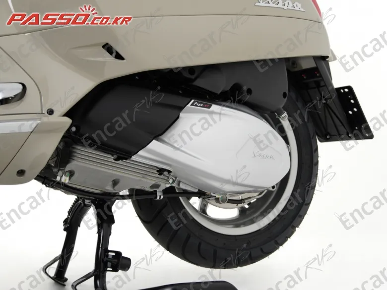 Vespa Gts 300 Classic - фото 4