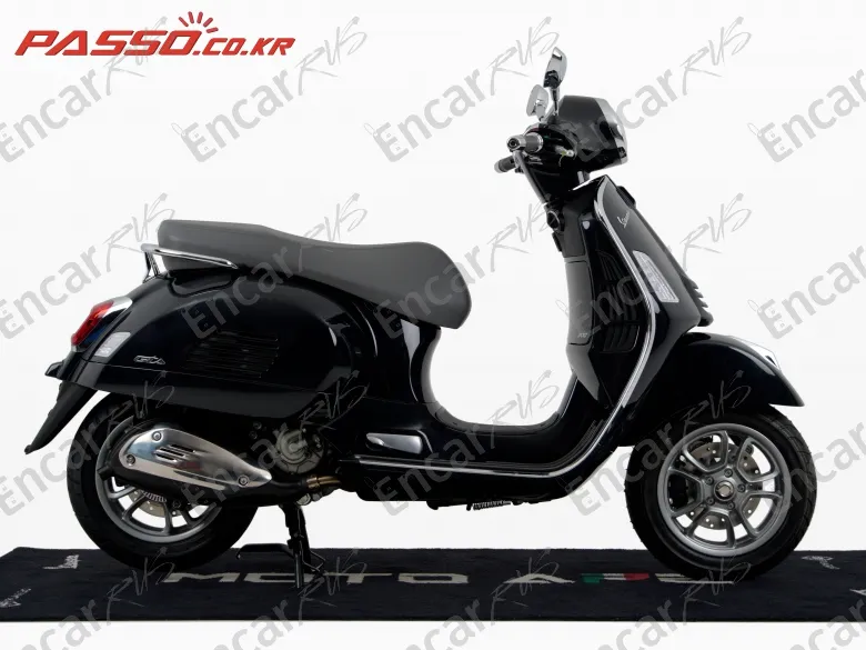 Vespa Gts 300 Classic - фото 0