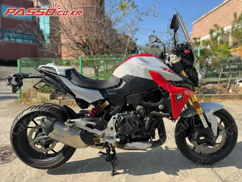 Bmw F 900 R - фото 0