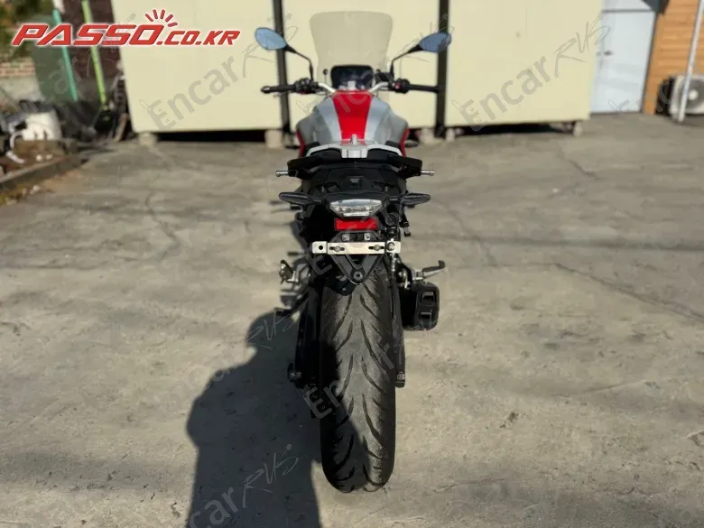 Bmw F 900 R - фото 2