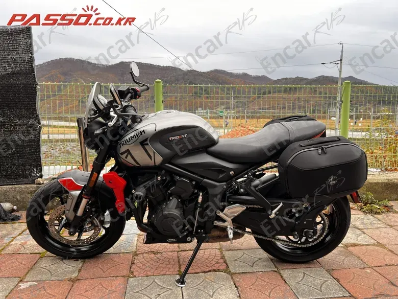 Triumph Trident 660 - фото 1
