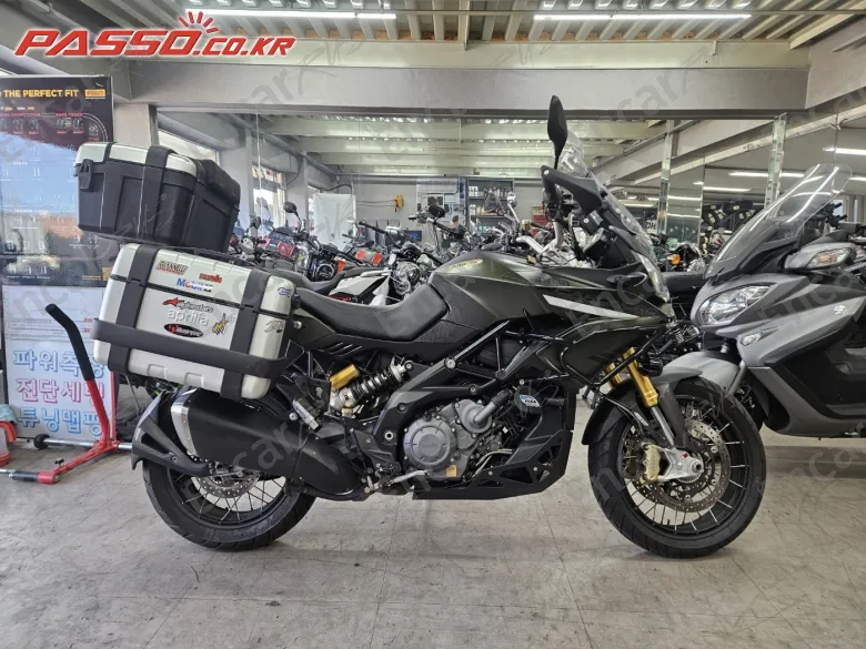 Aprilia Caponord 1200 - фото 0