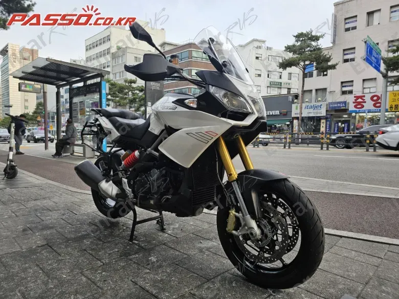 Aprilia Caponord 1200 - фото 2