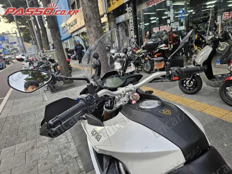 Aprilia Caponord 1200 - фото 6