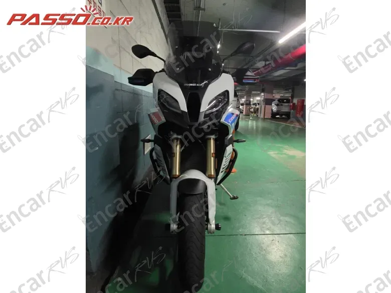 BMW S 1000 XR - фото 1