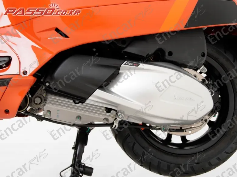 Vespa Gts 300 Super Sport - фото 4