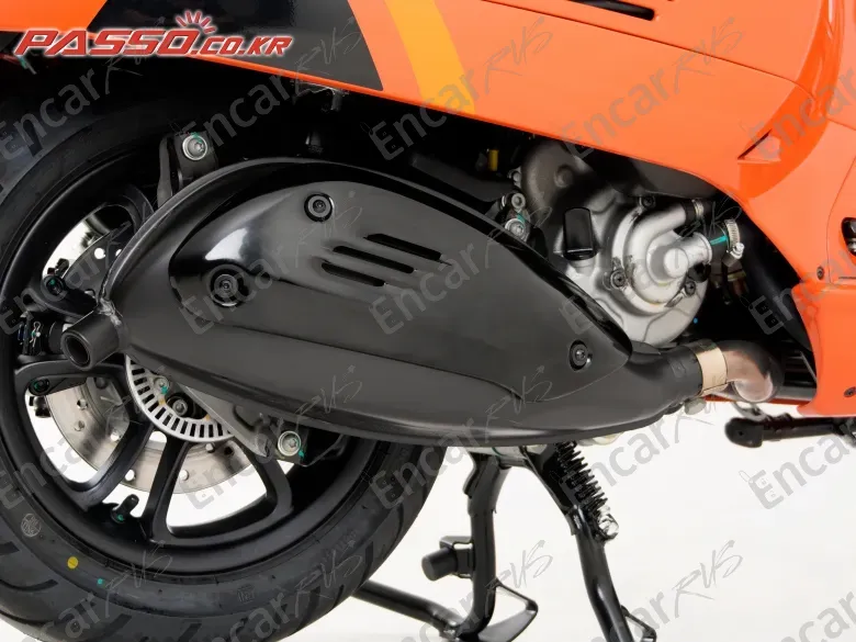 Vespa Gts 300 Super Sport - фото 6