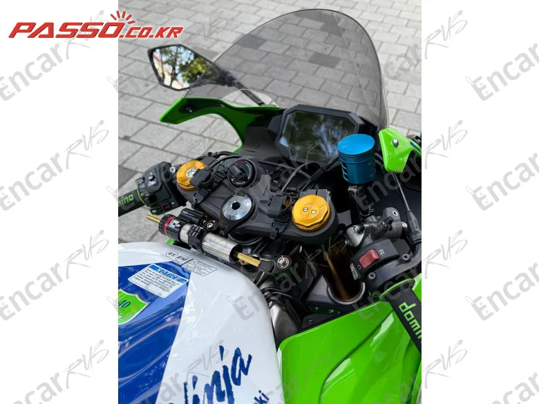 Kawasaki Zx 6 R - фото 3