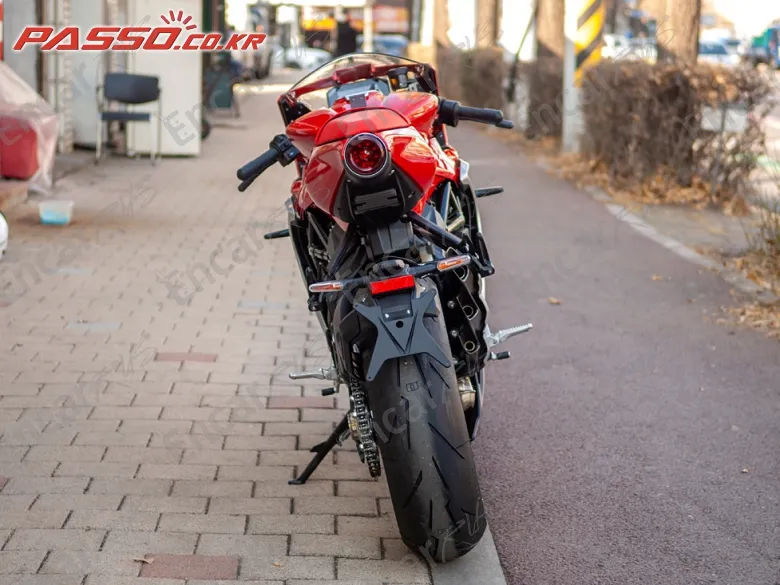 Mv Agusta Superveloce 800 - фото 2