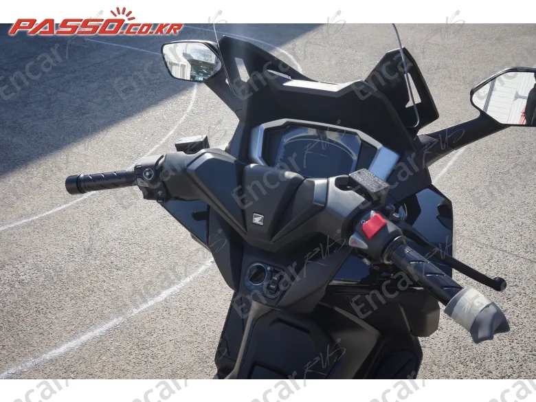 HONDA FORZA 350 - фото 3