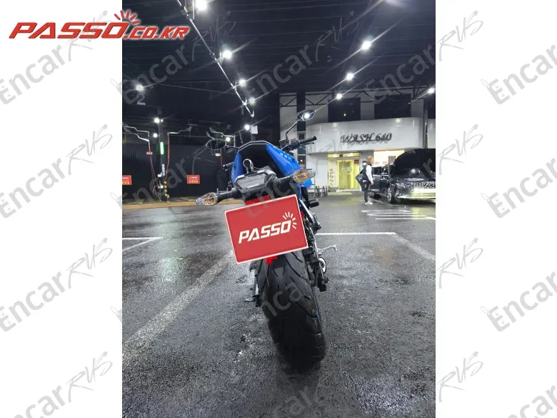 Suzuki Gsx 8 S - фото 2