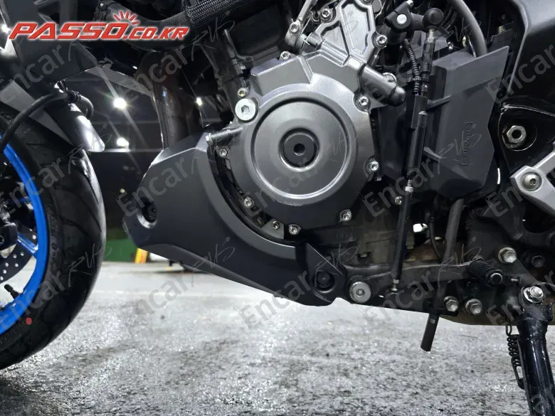 Suzuki Gsx 8 S - фото 4