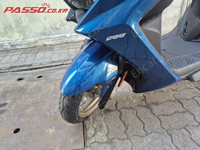 Kymco Krv 200 - фото 5