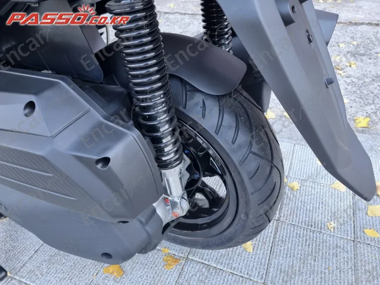 Sym Joymax Z 300 Plus Abs - фото 5