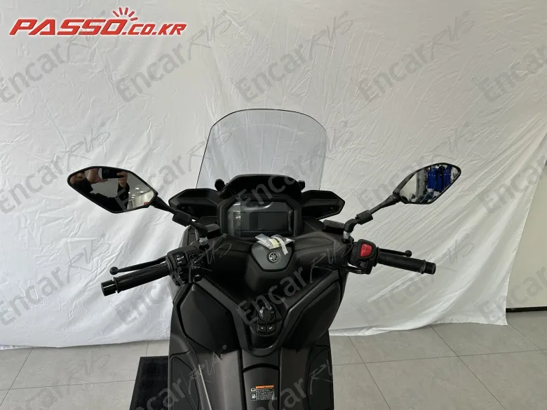 YAMAHA X MAX 300 ABS - фото 3